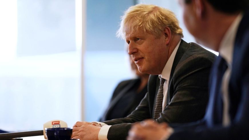 Johnson Calls for Targetting Russian Access to Gold Reserves