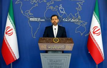 Iran Renews Call for Political Settlement of Yemen Crisis