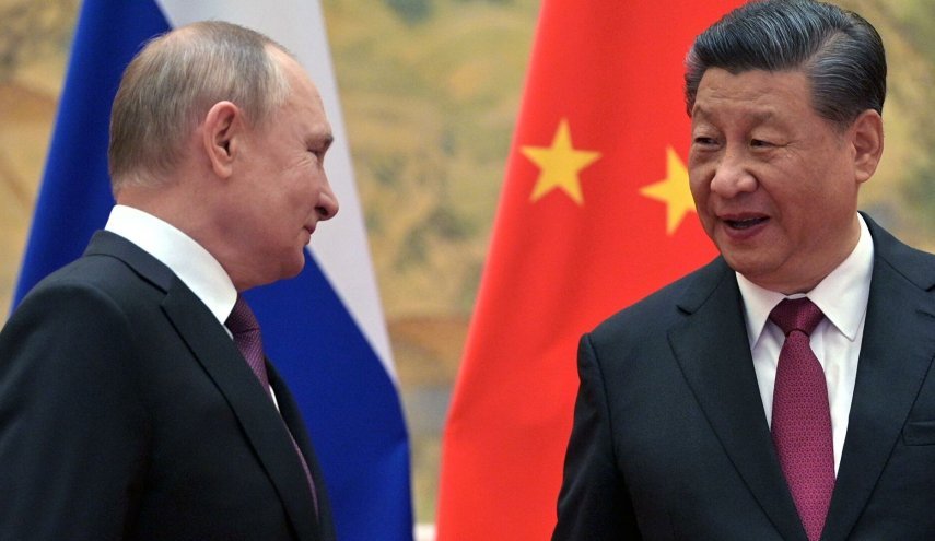 الخارجية الصينية تدعو روسيا وأوكرانيا إلى الالتزام بمسار المفاوضات