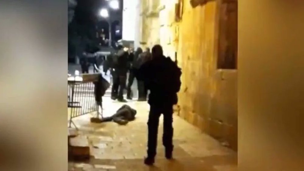 Israeli Regime Forces Kill Palestinian Youth in Alleged Stabbing Attack