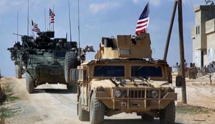 سوريا.. الاحتلال الأمريكي يعزز قواعده اللاشرعية بشحنات كبيرة من الأسلحة والذخائر ومعدات لوجستية
