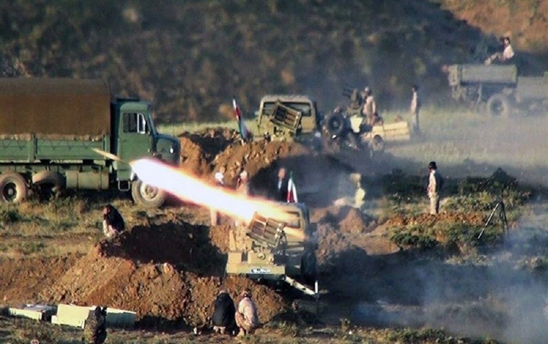 آتش توپ‌خانه‌های سپاه علیه مواضع گروههای ترورستی در ناحیه سیدکان اربیل