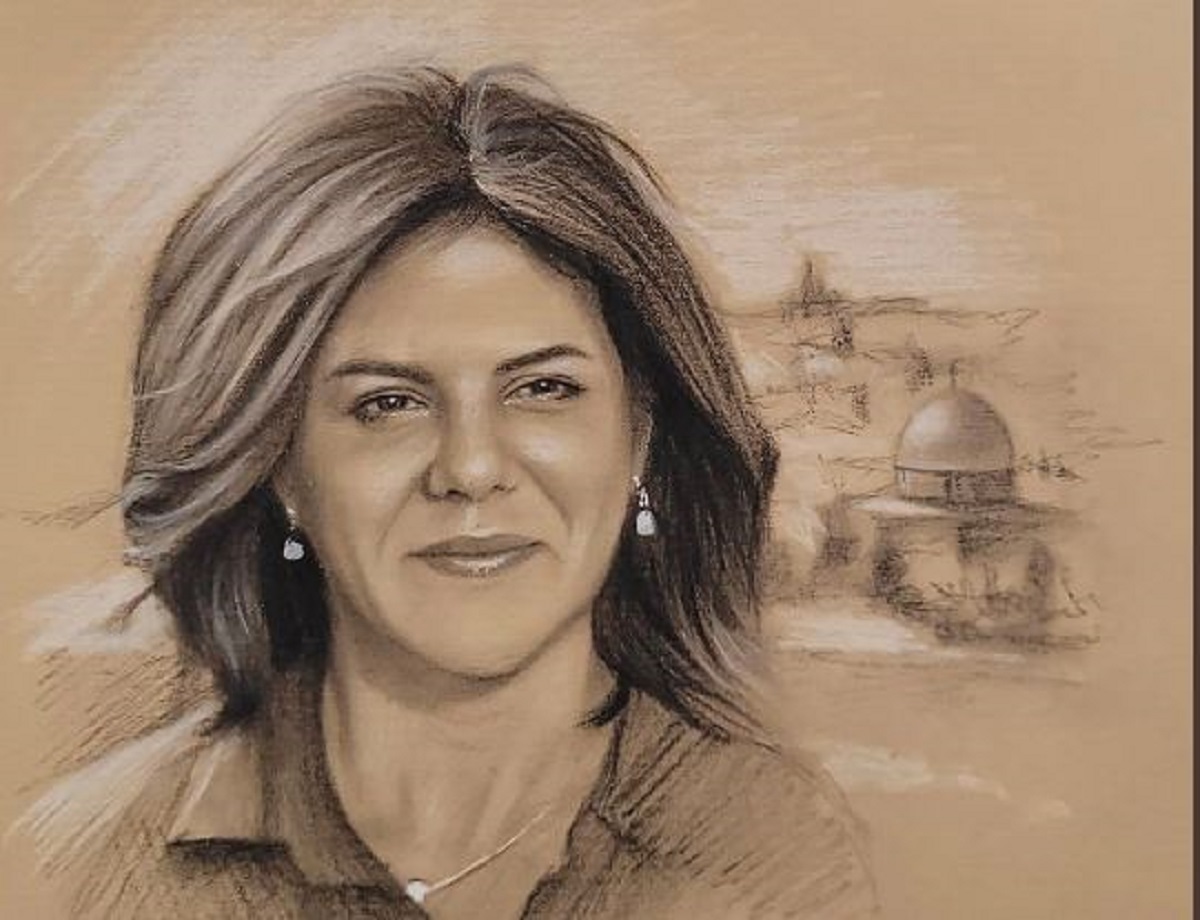 الصحفية الفلسطينية الرائدة "شيرين أبو عاقلة" بوصف أصدقائها وزملائها