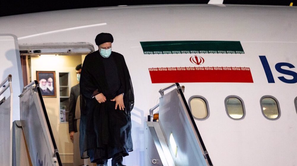 Iran President to Visit Oman on Monday