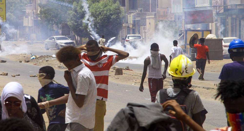 Sudan Security Forces Kill Protester During Anti-coup Demonstrations