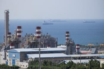 Iran’s Energy Export Revenue up 60% in March-May vs Year Ago