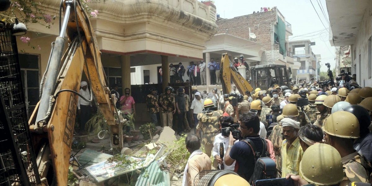 مقامات هندی خانه شهروندان مسلمان را تخریب کردند
