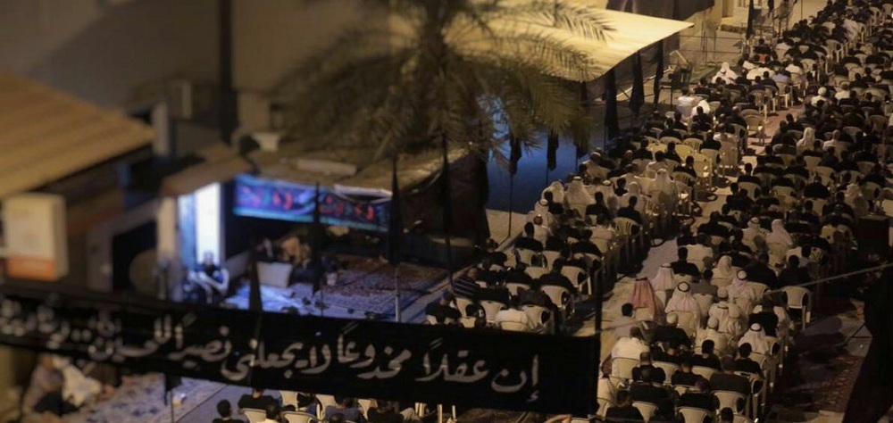 Bahrain’s Al Khalifa Struggling to Crack Down on Ashura Cermonies