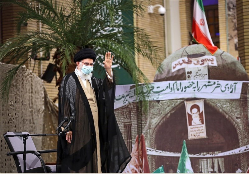 امام خامنه‌ای: صیانت از کشور با مقاومت به‌دست می‌آید نه تسلیم
