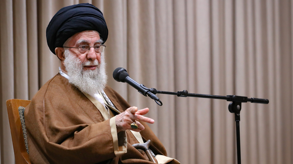 Iran Leader Urges Muslim Countries to Cut Political Ties with Israel for ’Limited Period’