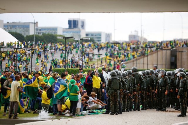 بازداشت بیش از ۱۸۰۰ تن از عاملان حمله به نهادهای دولتی برزیل