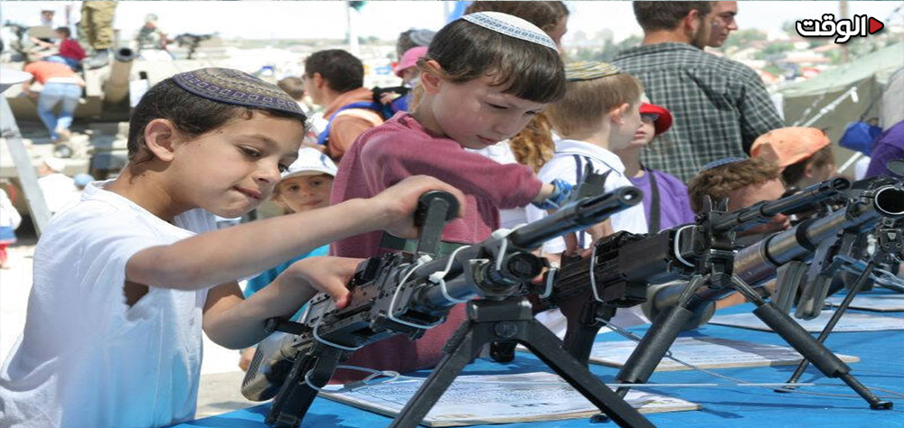 أطفال إسرائيليون يكبرون وهم يكرهون العرب والفلسطينيين + صور
