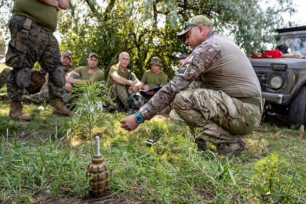 ارتش اوکراین ۵۰۰ هزار نیروی تازه نفس می‌خواهد