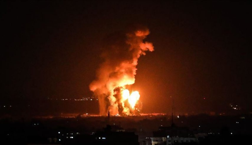 انفجارات وحريق في سلسلة غارات على غزة... والمقاومة الفلسطينة ترد