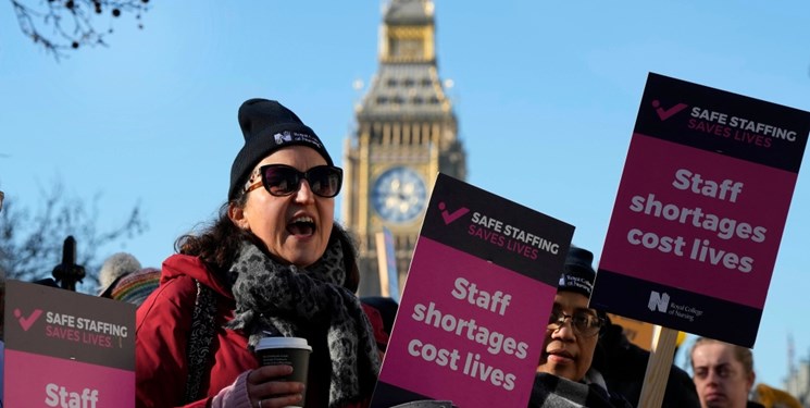 بحران در انگلیس؛ شروع اعتصاب 3 روزه ده‌ها هزار پزشک