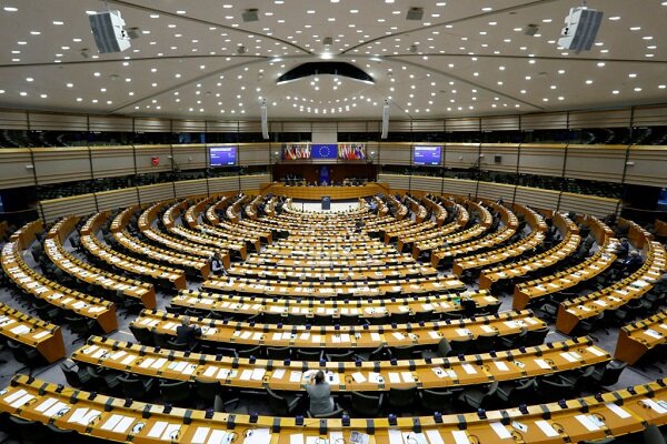 قطعنامه ضدایرانی پارلمان اروپا با توسل به مسمومیت دانش‌آموزان