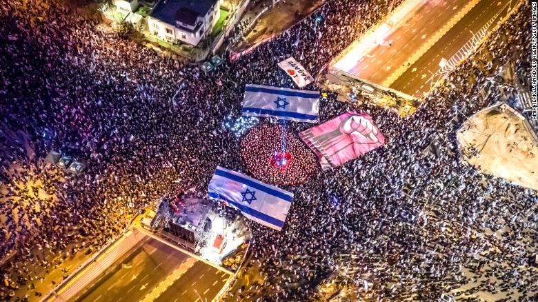 Huge crowds Rally against Israeli PM’s ’Judicial Coup’ for 12th Week