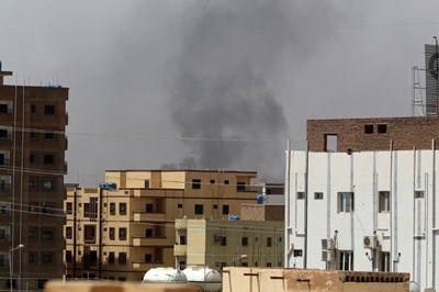 السودان: المواجهات بين الجيش و"الدعم السريع" تحتدم.. في الخرطوم وصولاً إلى مدن أخرى