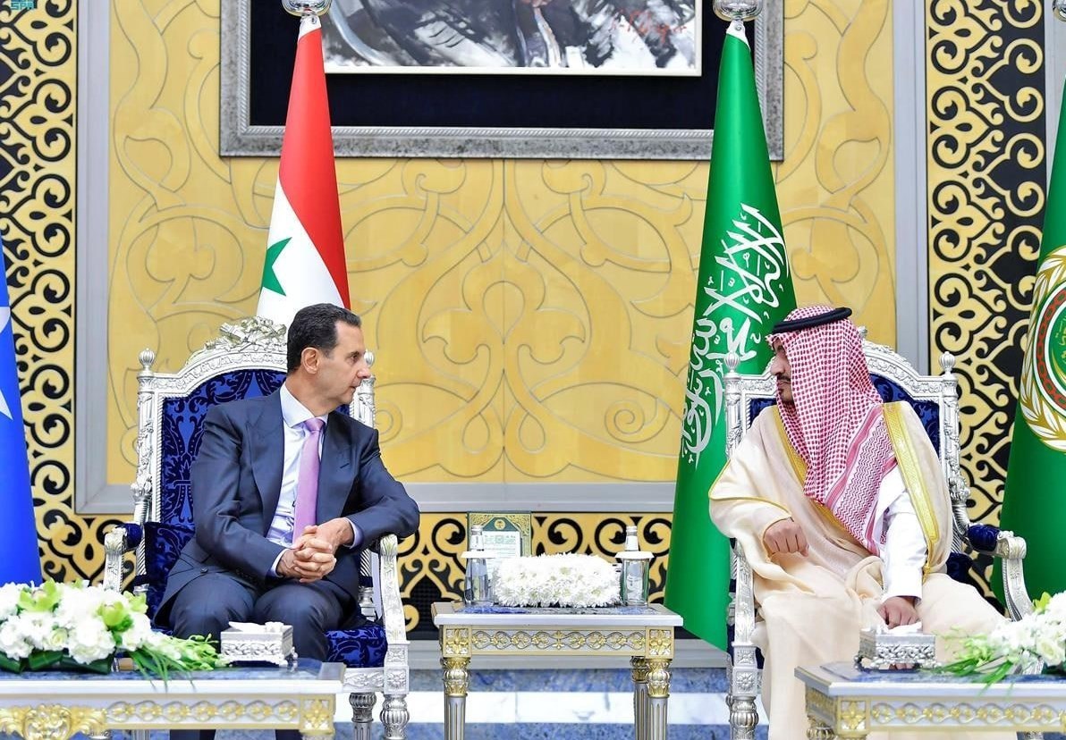 الرئيس السوري يصل إلى السعودية للمشاركة في أعمال القمة العربية