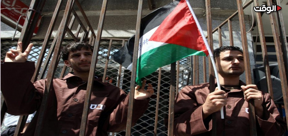 الاحتجاز الإداري في السجون الإسرائيلية.. أرقام صادمة وسياسة خبيثة