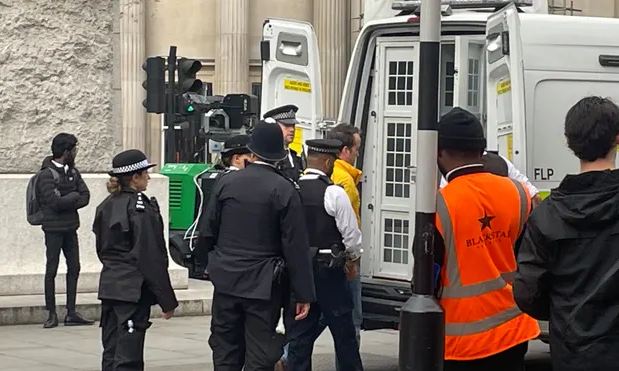 UK Police Arrest Head of Anti-Monarchy Movement at Coronation Protest