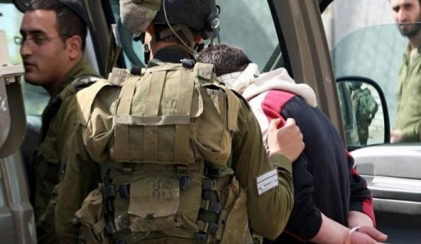 فجر اليوم... قوات الاحتلال يعتقل 9 فلسطينيين في الضفة الغربية
