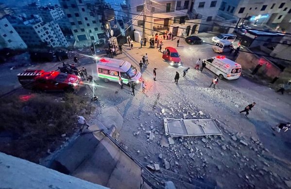 فجر اليوم ... قوات الاحتلال تفجر منزل الأسير "كمال جوري" في نابلس