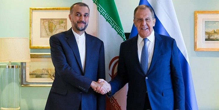 روسيا وإيران تؤكدان التزامهما بتطوير التعاون الثنائي