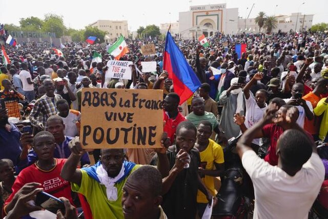 نیجر صادرات اورانیوم و طلا به فرانسه را ممنوع کرد