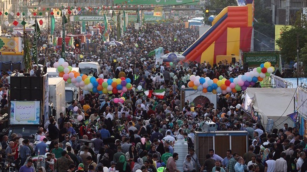 World’s Largest Ghadir Celebration: Iranians Mark Eid in ’10-km Party’