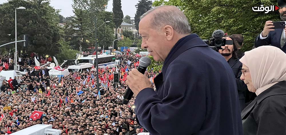 سياسة "أردوغان" خلال الـ22 العام الماضية في تركيا... صعود وسقوط حزبه السياسي