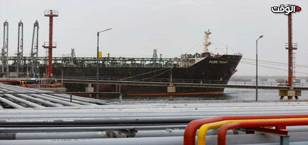 بيرن البولندية ترصد تسربا في خط أنابيب ينقل النفط من روسيا لأوروبا