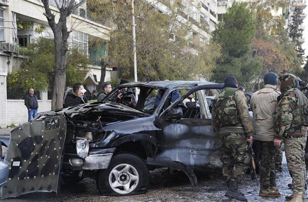 سوريا... انفجار عبوة ناسفة زرعها إرهابيون بسيارة خاصة بريف دمشق