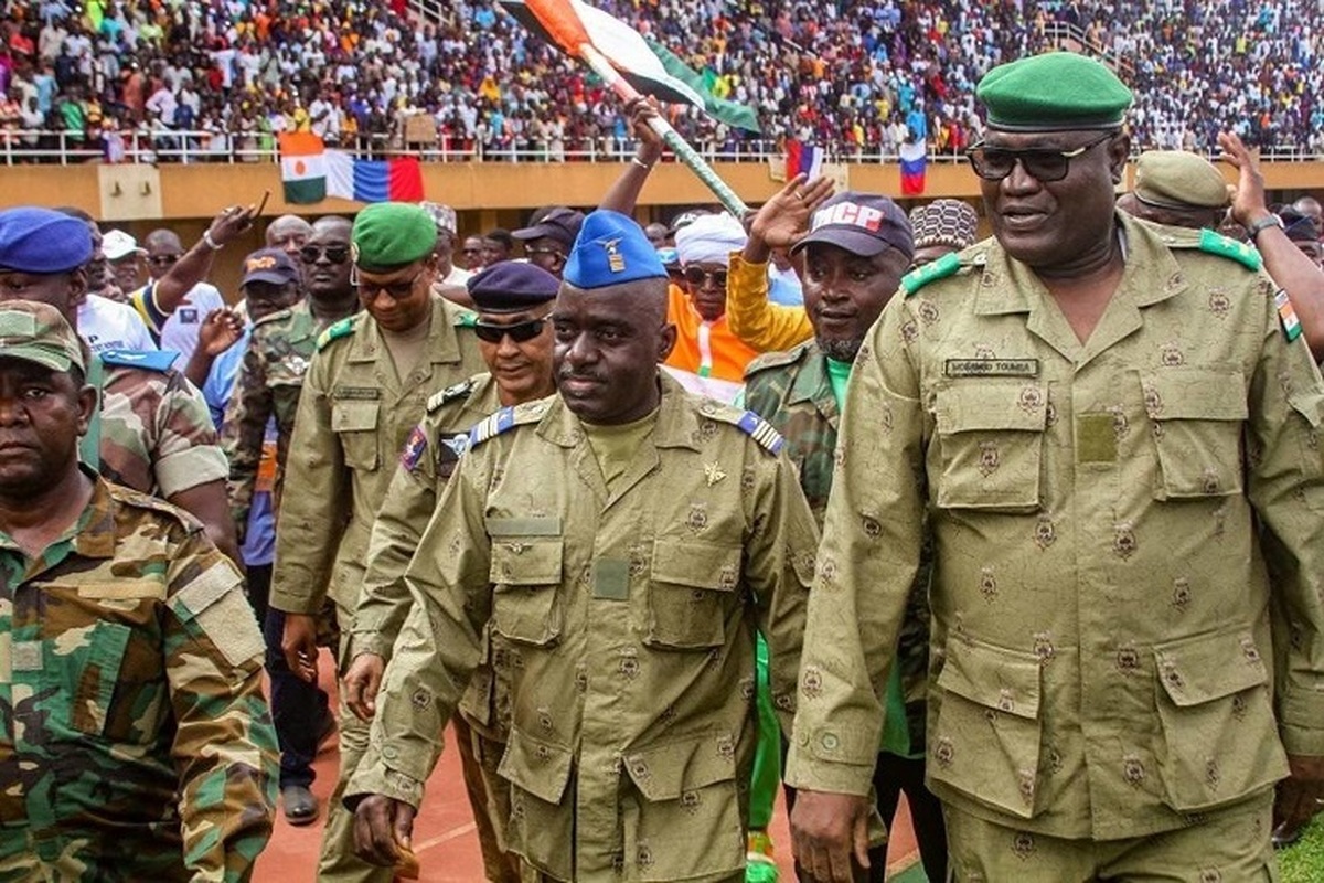 آیا فرانسه برای مداخله نظامی در نیجر آماده می‌شود؟