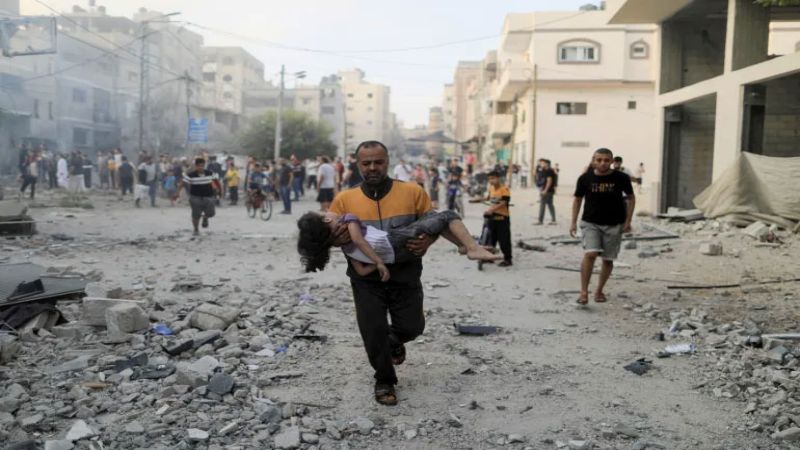 قصف إسرائيلي مستمرّ ومقتل ضابط إسرائيلي في اليوم الـ96 للحرب على غزّة