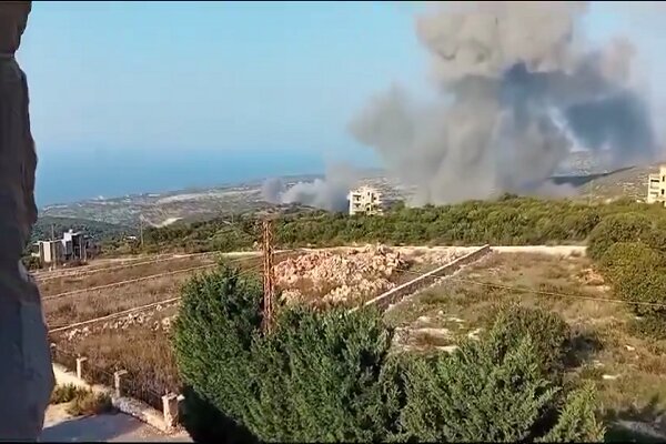 بمباران جنوب لبنان با شلیک بمب‌های فسفری
