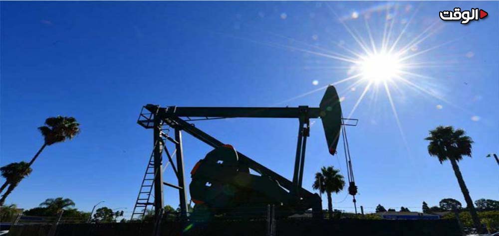 النفط يتراجع مع ترقب المستثمرين لتطورات الأحداث في الشرق الأوسط