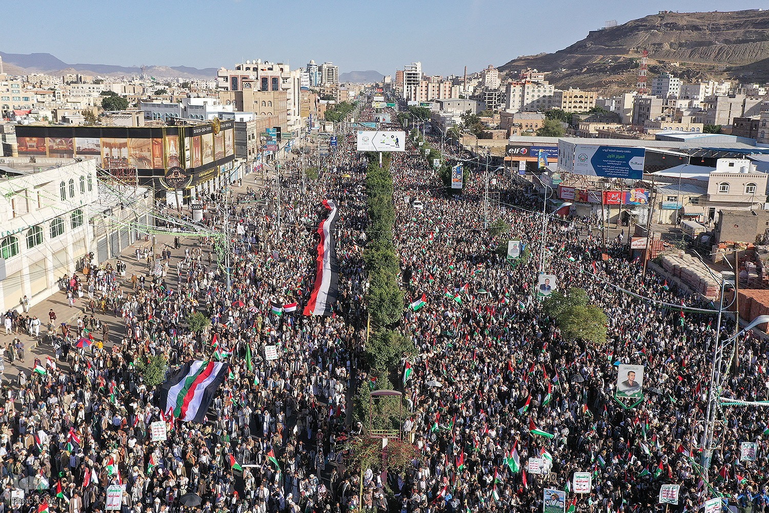 Mass Rallies in Yemen Voice Solidarity with Gaza