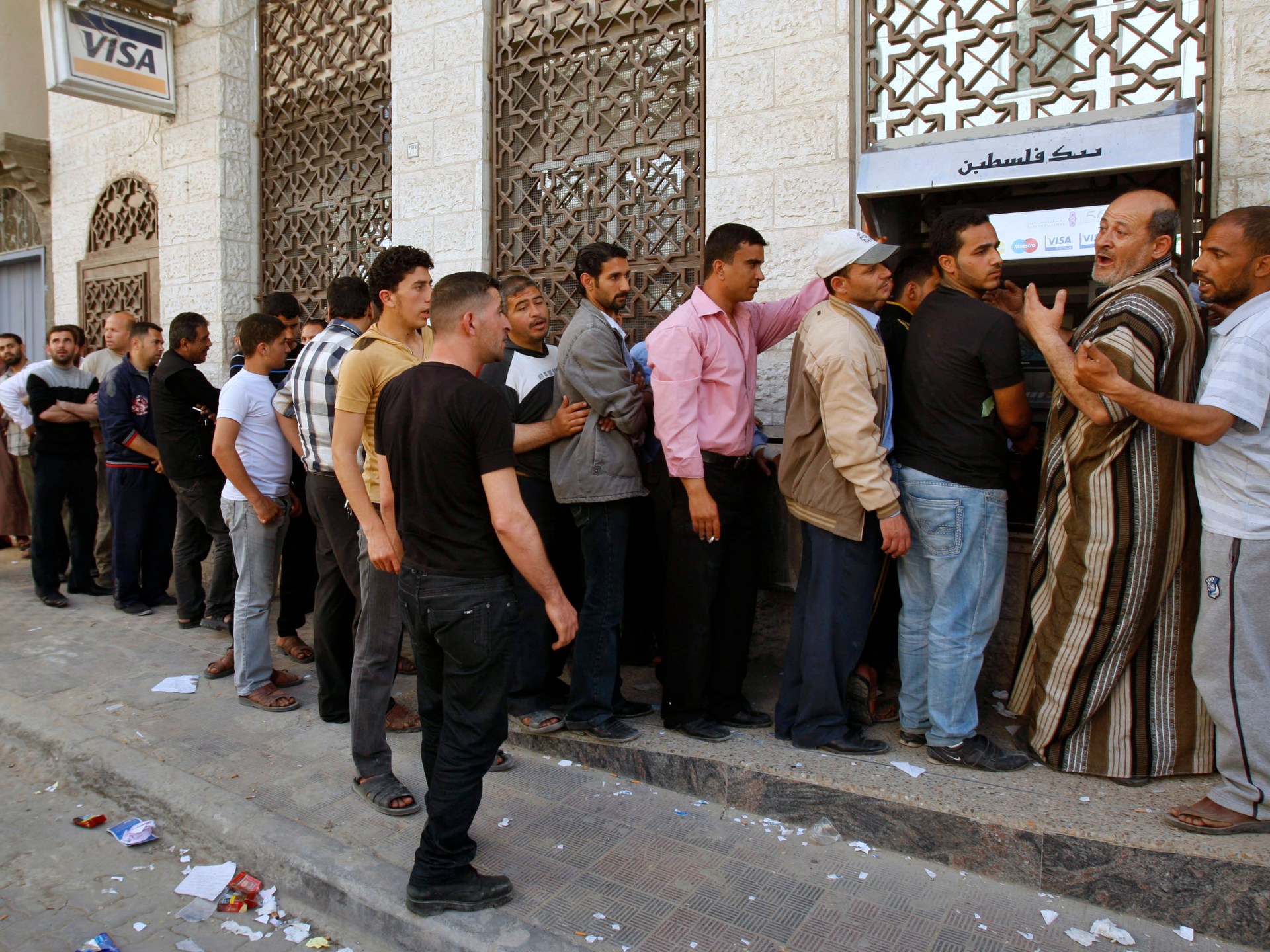 بحران بزرگ نقدينگی در غزه؛ از کمبود خودپرداز تا دستبرد سربازان اسرائیلی به بانک‌ها