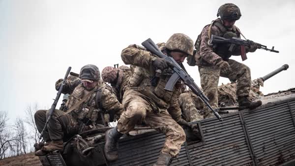 مسکو: آمریکا عمداً در حال طولانی‌ کردن جنگ اوکراین است