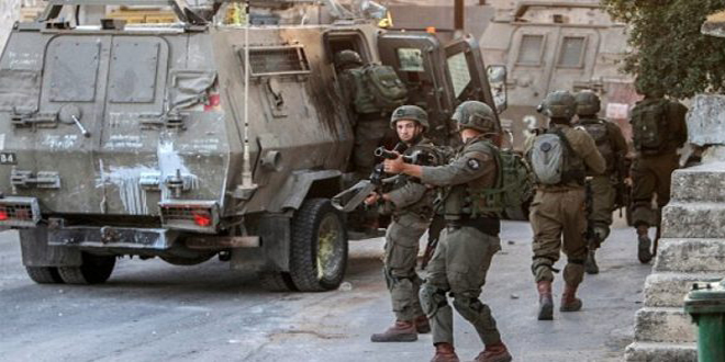 خلال اقتحام قوات الاحتلال.. إصابة واعتقال فلسطينيين في مناطق بالضفة الغربية