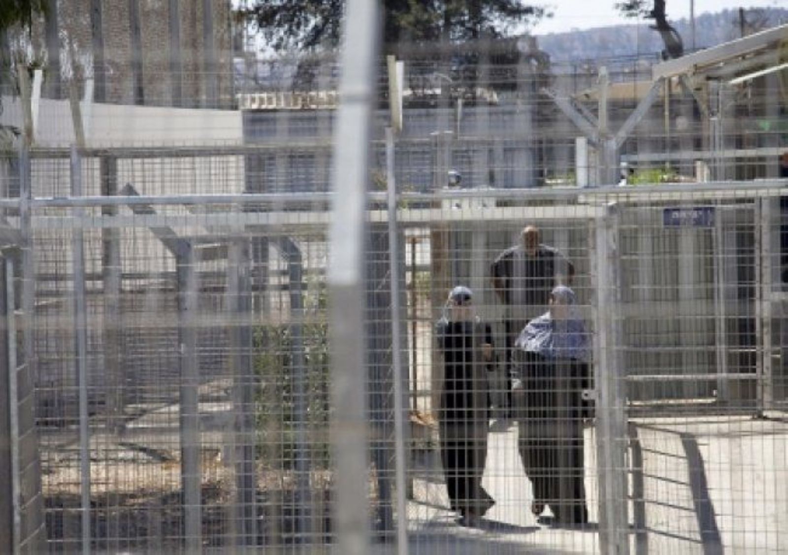 “هيئة الأسرى”: الاحتلال الإسرائيلي يحاول تحقيق سياسة الردع والانتقام من الفلسطينيات عبر الاعتقال
