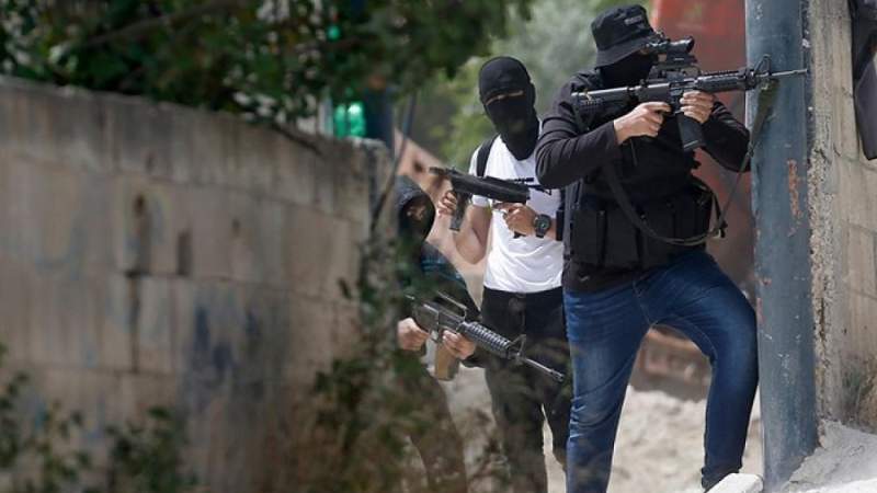 خلال اقتحام لقوات العدو... مقاومون فلسطينيون يتصدون في جنين وقلقيلية