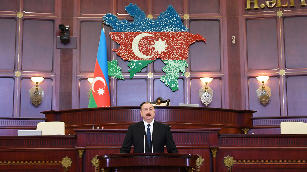 حل برلمان أذربيجان... لعبة "علييف" بالنرد