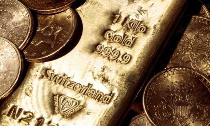 الذهب يستقر فوق 4000 دولار والفضة تتجاوز 50 دولارا لأول مرة