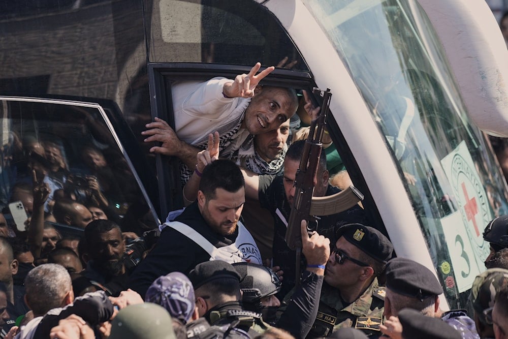 2K Palestinians Released from Detention Amid Widespread Celebrations