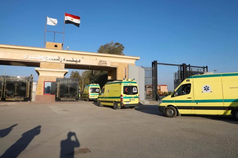 نتنياهو يخرق اتفاق وقف إطلاق النار ويوعز بعدم فتح معبر رفح