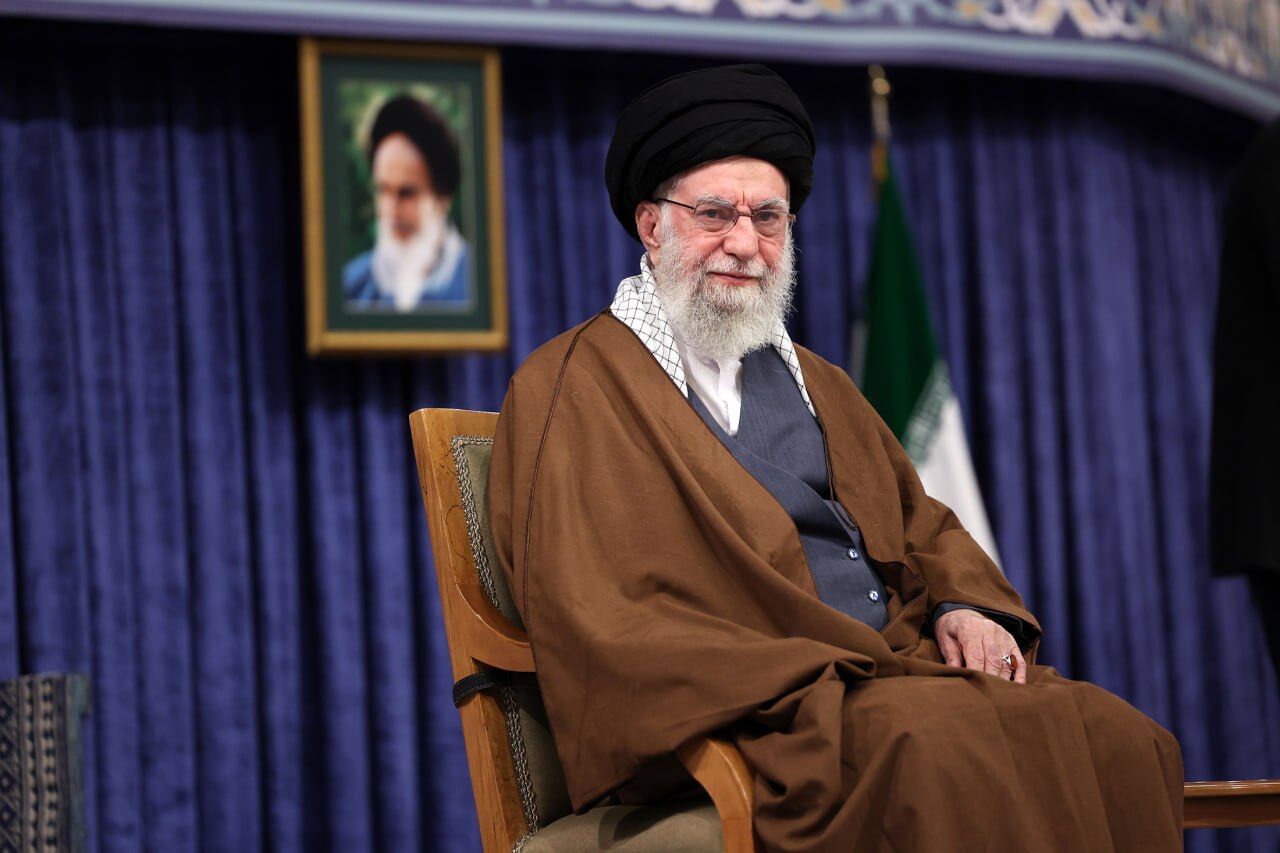 رهبر انقلاب: صنعت هسته‌ای ایران به آمریکا ربطی ندارد