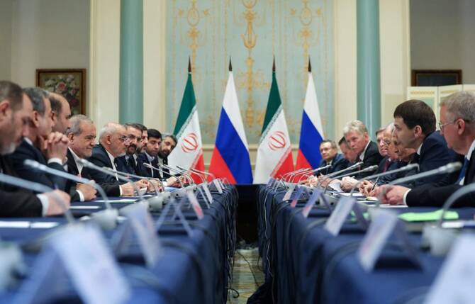 Kremlin: Russia Prepared to Deepen Cooperation with Iran