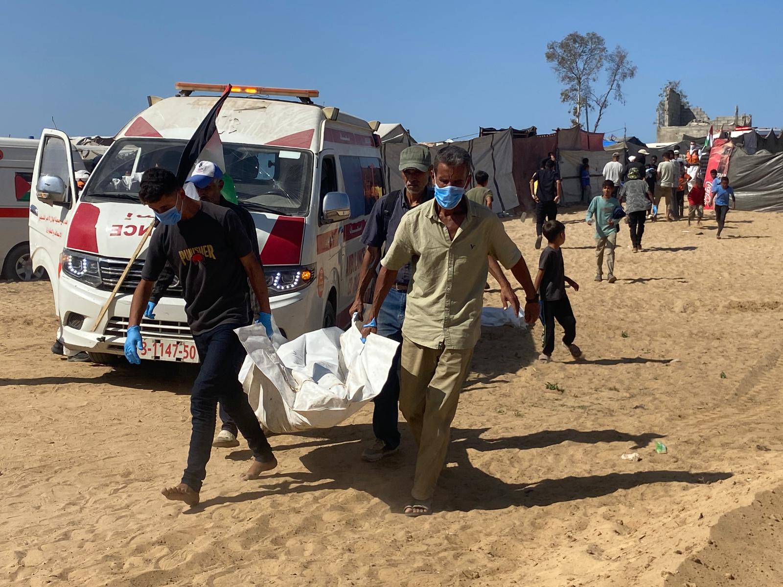 الصحة الفلسطينية: استلام جثامين 30 شهيدًا أفرج عنهم الاحتلال